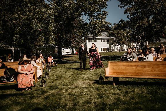 Connor-Cierra-Ranier-Washington-Barn-Rustic-Wedding-Washington-Wedding-Photos-6936