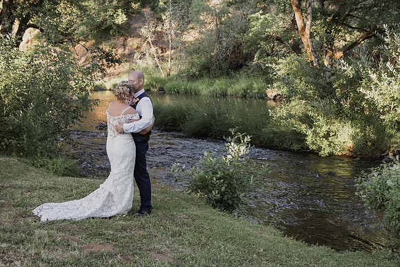 Derrick-Kenzie-Navarra-Gardens-Willamina-Oregon-Wedding-Photos (338 of 436)