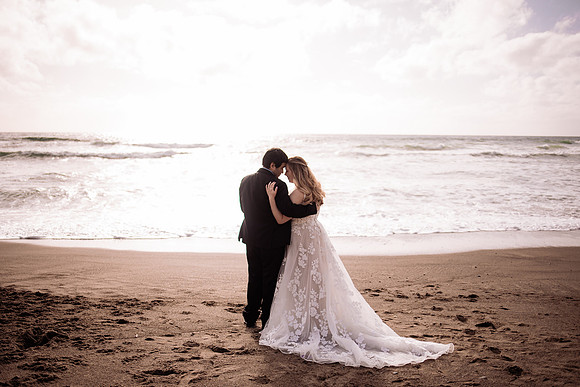 Darrick-Hillary-Gleneden-Oregon-Beach-Elopement-Photos