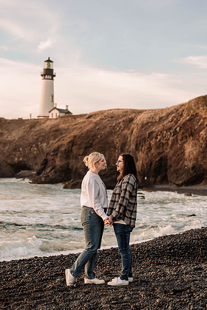 Jake-Yaquina-Head-Surprise-Proposal-Newport-Oregon-9440