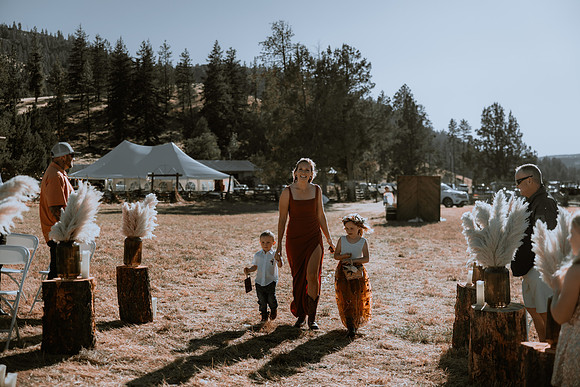 DYLAN-CLAIRE-WEDDING-CEREMONY-10