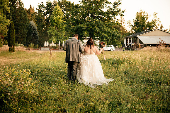 Taylor-Kim-Wedding-Lavender-Owl-Farm-Canby-Oregon-0688