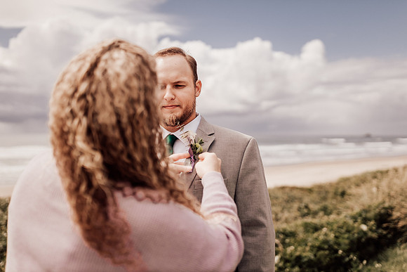 Annie-Ryan-Lincoln-city-roads-end-park-oregon-elopement-photos-49