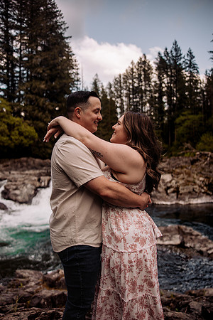 Keenan-lacey-Lucia-Falls-Washington-Engagement (32 of 53)