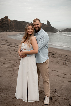 Thommy-Caroline-Oregon-Coast-Engagement-Proposal-Photographer-4