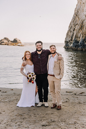 JARED-ALEX-SEAL-ROCK-OREGON-ELOPEMENT-PHOTOS (110 of 241)