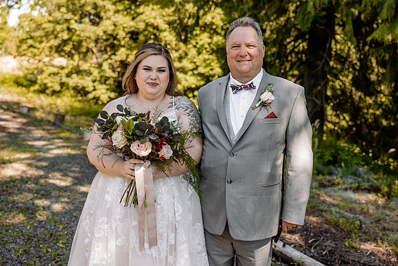 Taylor-Kim-Wedding-Lavender-Owl-Farm-Canby-Oregon-9811