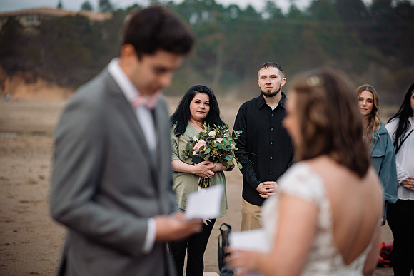 Eric-Kylee-Fishing-Rock-Elopement-Depoe-Bay-0regon-Photos-9261
