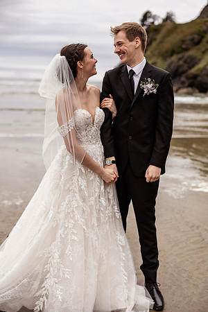 Nathan-Lacey-Newport-Oregon-Elopement-Photos-2025 (32 of 101)