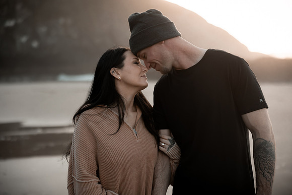 Shale-Mary-Engagement-fogarty-creek-17
