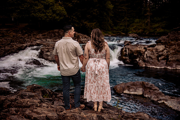 Keenan-lacey-Lucia-Falls-Washington-Engagement (28 of 53)
