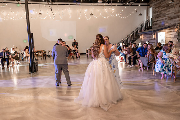 Kara-Sam-Simple-Affairs-Vegas-Wedding-Photos-287
