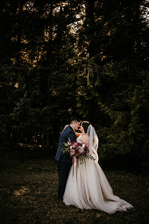 Connor-Cierra-Ranier-Washington-Barn-Rustic-Wedding-Washington-Wedding-Photos-9384