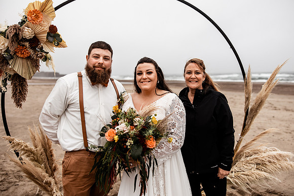 Mike-Katie-Depoe-Bay-Oregon-Elopement-Photos-0620