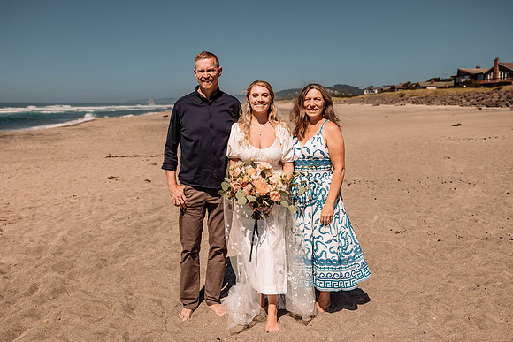 Graeson-Helen-Neskowin-Elopement-Photos-9107