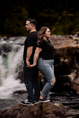 Keenan-lacey-Lucia-Falls-Washington-Engagement (39 of 53)