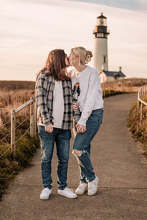 Jake-Yaquina-Head-Surprise-Proposal-Newport-Oregon-9413