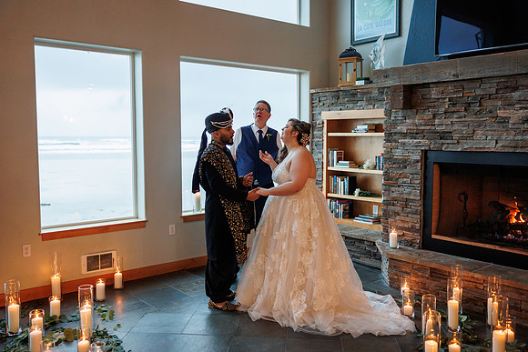 Tandi-Bobby-Seal-Rock-Oregon-Intimate-Elopement-photos-0728