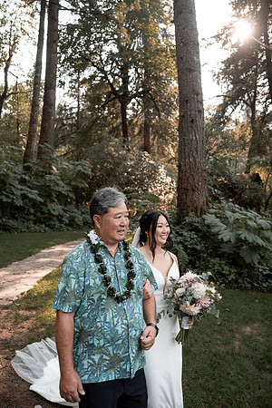 Ryan-Lynsie-Bridal-Veil-Lakes-Portland-Oregon-Weddingg-17