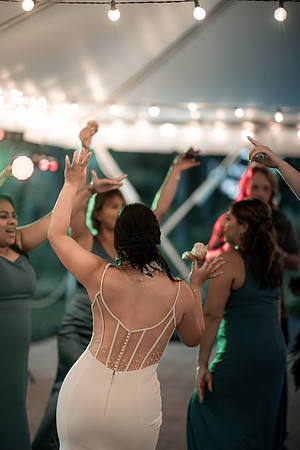 Ryan-Lynsie-Bridal-Veil-Lakes-Portland-Oregon-Weddingg-89