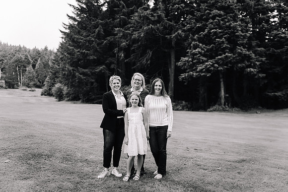 Family-Photos-2024-Lincoln-City-Oregon--6