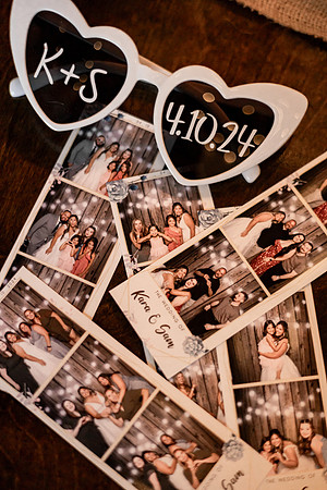 Kara-Sam-Simple-Affairs-Vegas-Wedding-Photos-350