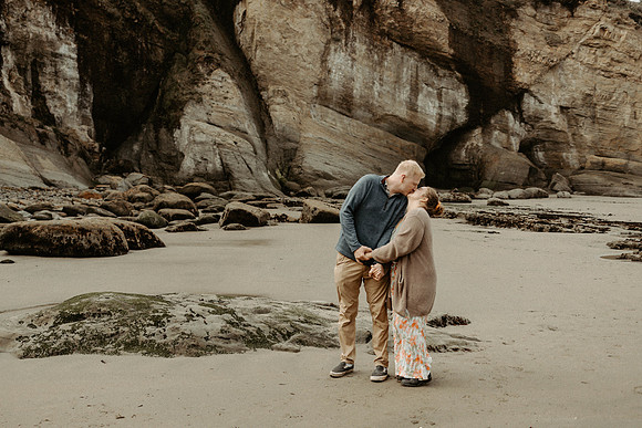Andy-Engagement-Otter-Crest-Oregon-Photos (11 of 29)