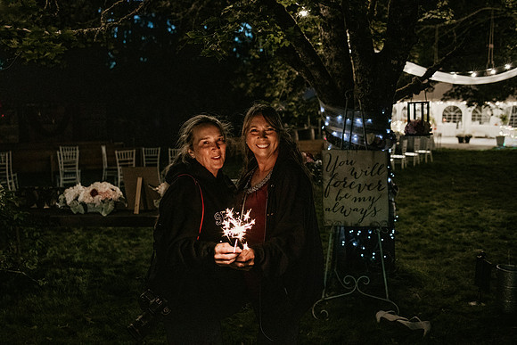 Connor-Cierra-Ranier-Washington-Barn-Rustic-Wedding-Washington-Wedding-Photos-1098