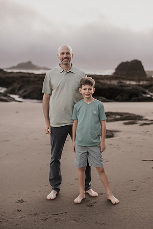 NATALIE-Family-Vacation-Photos-Lincoln-City-Oregon-2025 (59 of 2)