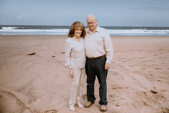 Kip-Sarah-Family-Photos-Oregon-2025-Depoe-Bay (17 of 58)