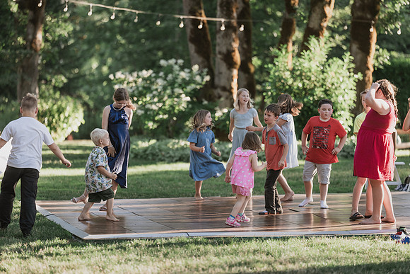 Derrick-Kenzie-Navarra-Gardens-Willamina-Oregon-Wedding-Photos (281 of 436)