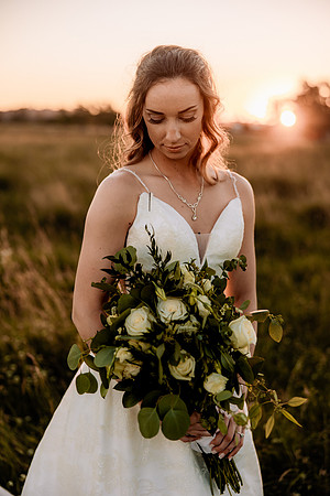 Chris-Victoria-Wedding-Photos-2022-Oregon-PORTRAITS (74)