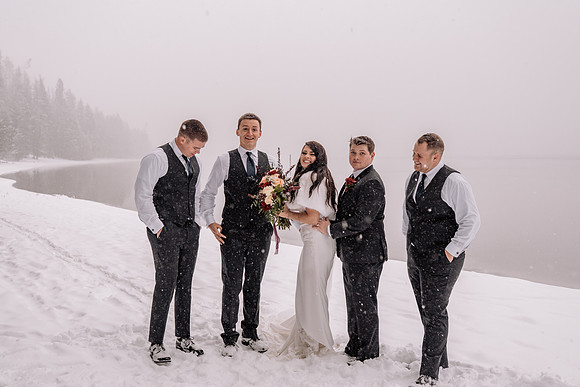Tyler-Brittani-Lake-Priest-Idaho-Winter-Snow-Wedding-2021-03673