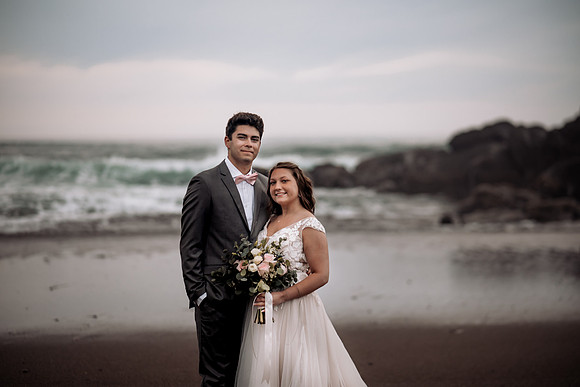 Eric-Kylee-Fishing-Rock-Elopement-Depoe-Bay-0regon-Photos-9328