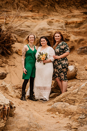 Trevyn-Ky-Otter-Crest-Devils-Punchbowl-Depoe-Bay-Oregon-Elopement-Photos-9579