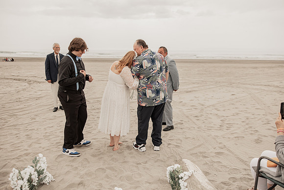 Jason-Lexi-Gearheart-Oregon-Wedding-Photos-41