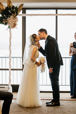 Alex-Danielle-Inn-Spanish-Head-Lincoln-City-oregon-wedding-0115
