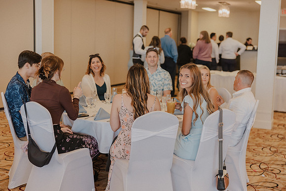 Marcus-Lori-Chinook-Winds-Seafood-Grille-Lincoln-City-Oregon-Wedding-Photos (218 of 477)