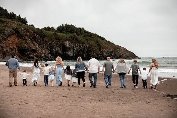 Destiny-Makala-Family-Photos-2025-Depoe-bay-Oregon (50 of 72)