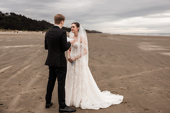 Nathan-Lacey-Newport-Oregon-Elopement-Photos-2025 (5 of 101)