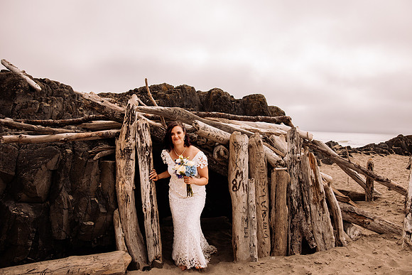 Joe-inn-at-spanish-head-lincoln-city-oregon-wedding-96