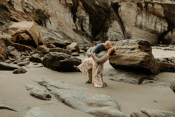 Andy-Engagement-Otter-Crest-Oregon-Photos (20 of 29)