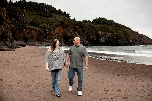 Destiny-Makala-Family-Photos-2025-Depoe-bay-Oregon (68 of 72)