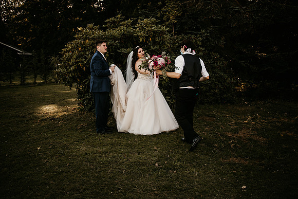 Connor-Cierra-Ranier-Washington-Barn-Rustic-Wedding-Washington-Wedding-Photos-9688