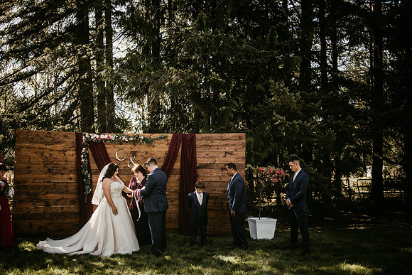 Connor-Cierra-Ranier-Washington-Barn-Rustic-Wedding-Washington-Wedding-Photos-7070