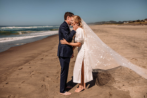 Graeson-Helen-Neskowin-Elopement-Photos-9297