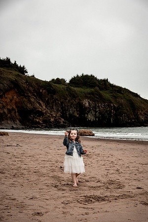 Destiny-Makala-Family-Photos-2025-Depoe-bay-Oregon (71 of 72)