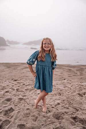 Family-Photos-2024-Lincoln-City-Oregon-74