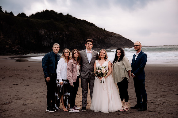 Eric-Kylee-Fishing-Rock-Elopement-Depoe-Bay-0regon-Photos-4778