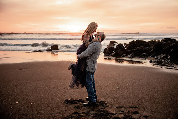 Stuart-Monique-Lincoln-City-Fogarty-creek-Oregon-Couples-Photos-3106